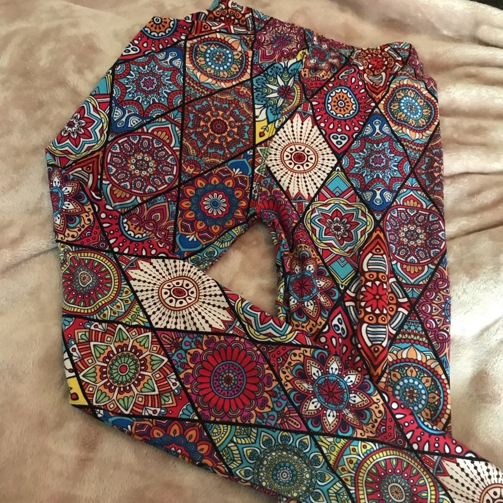 Butter soft leggings stained glass pattern